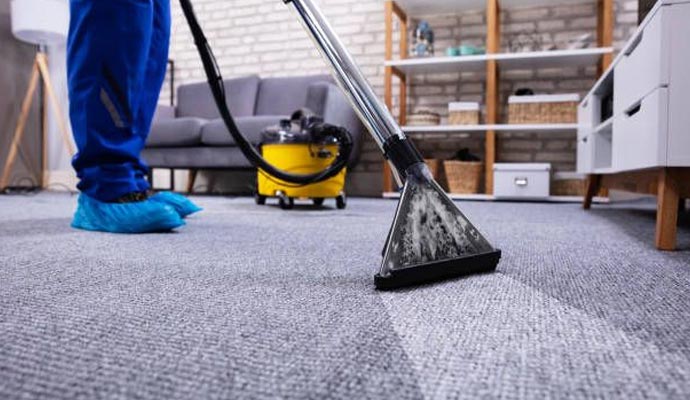 Carpet and floor cleanign equipments